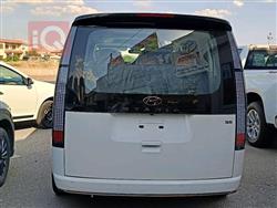 هیوندای ستاریا